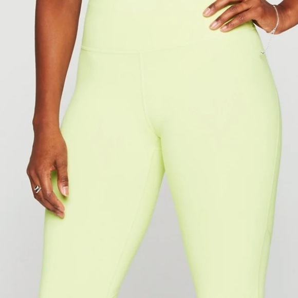 FABLETICS LEMON YELLOW LEGGINGS SIDE POCKETS! New! XXL - Picture 1 of 9